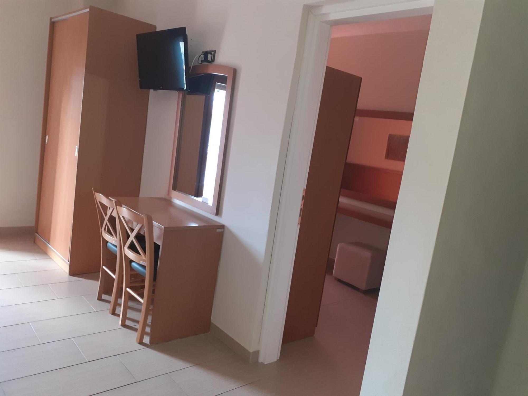 Telethrio Leilighet Loutrá Edipsoú Rom bilde